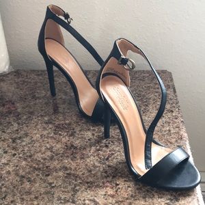 Charlotte Russe high heels size 6